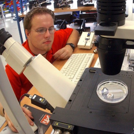 2005 - CellCelector Prototypenentwicklung durch Eberhardt Bornmann